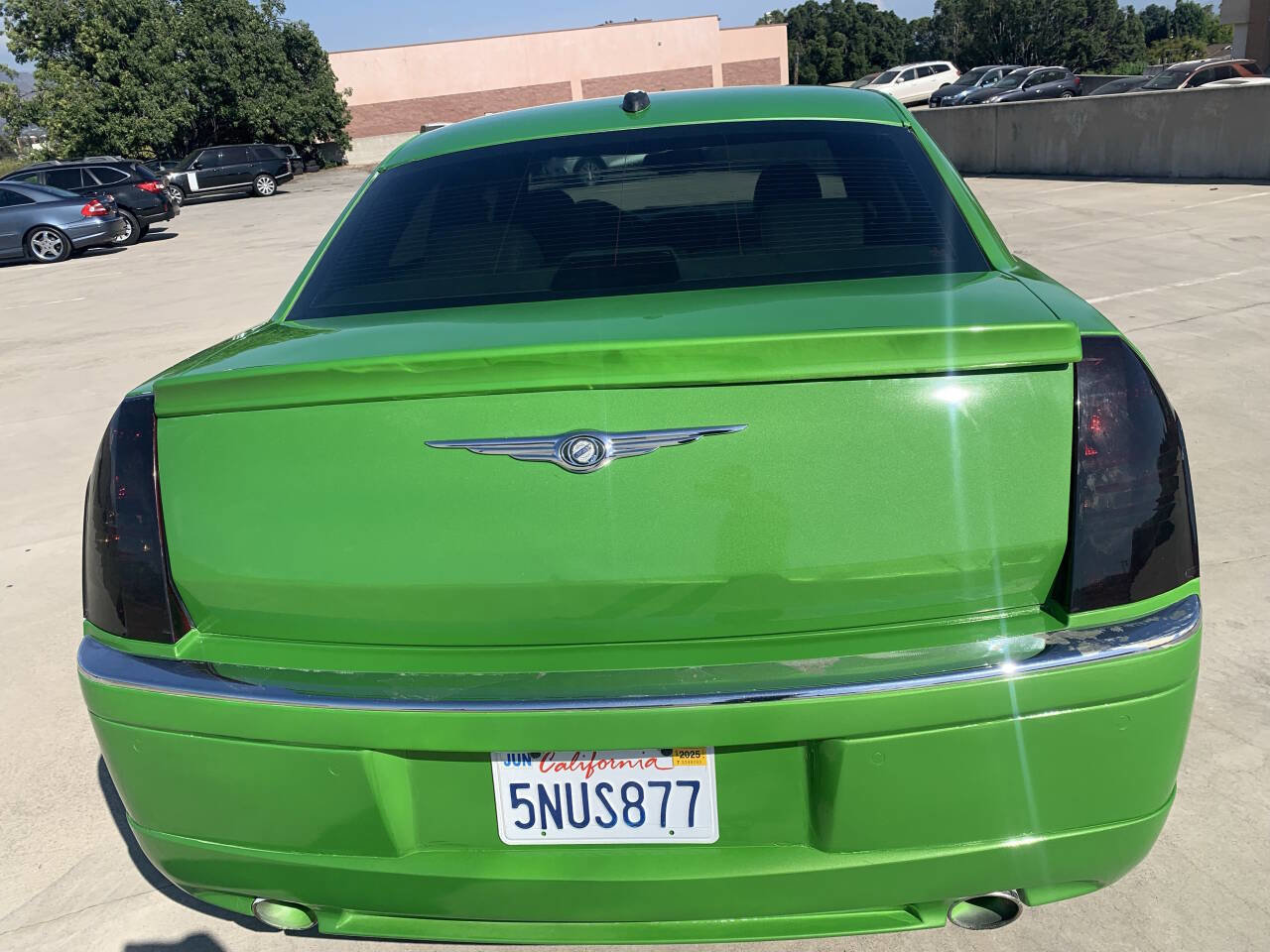 Used 2005 Chrysler 300 C image 8