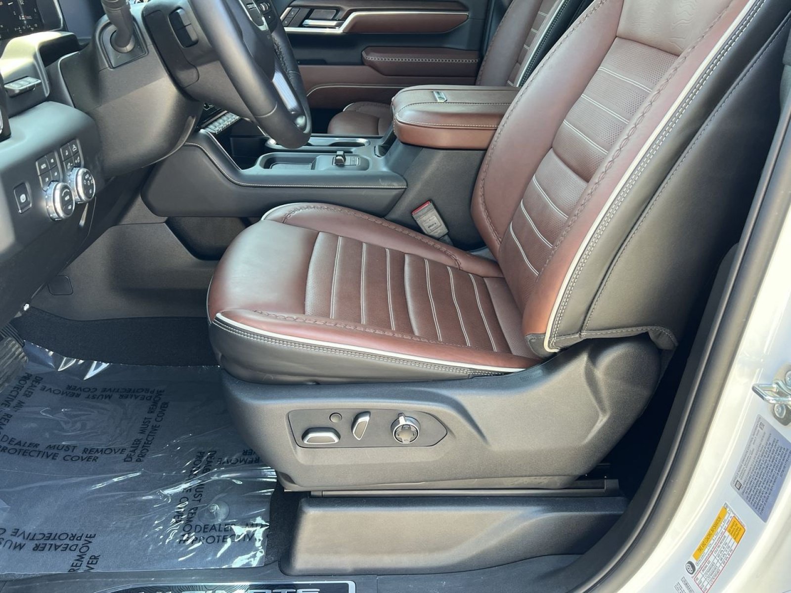 Used 2026 GMC Sierra 2500 Denali Ultimate AWD/4WD image 10