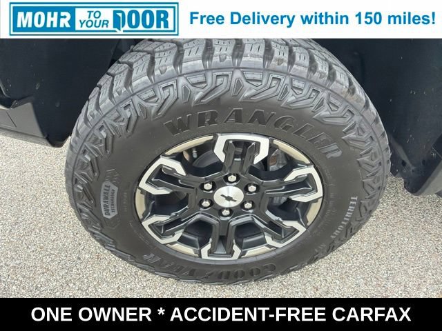 Used 2025 Chevrolet Silverado 1500 ZR2 AWD/4WD image 12