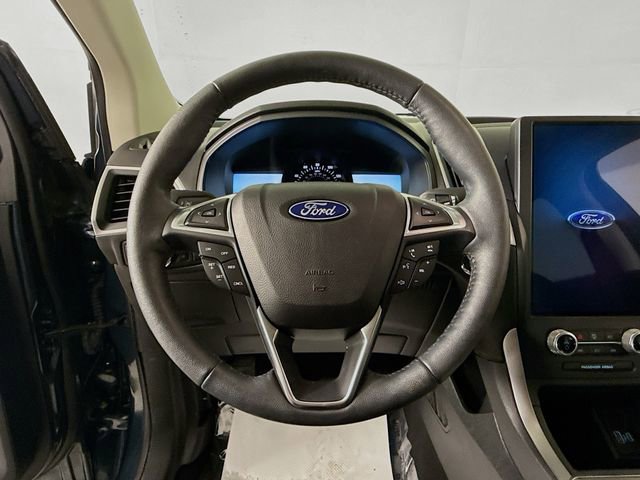 Certified 2022 Ford Edge SEL w/ Convenience Package image 11