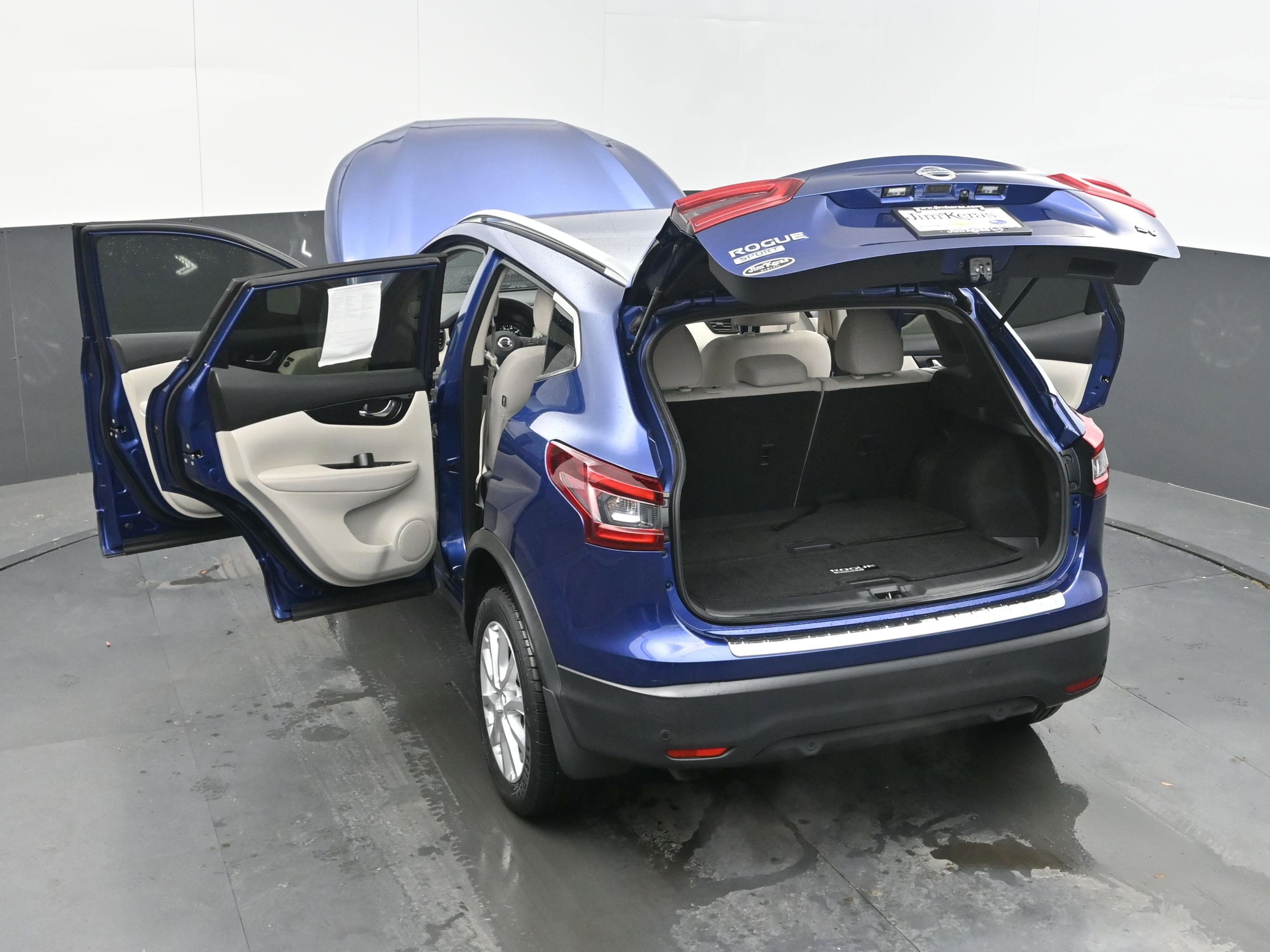 Used 2020 Nissan Rogue Sport SV FWD image 43