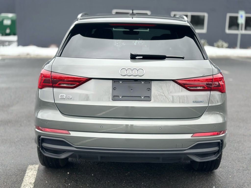 Used 2025 Audi Q3 2.0T Premium w/ Convenience Package image 6
