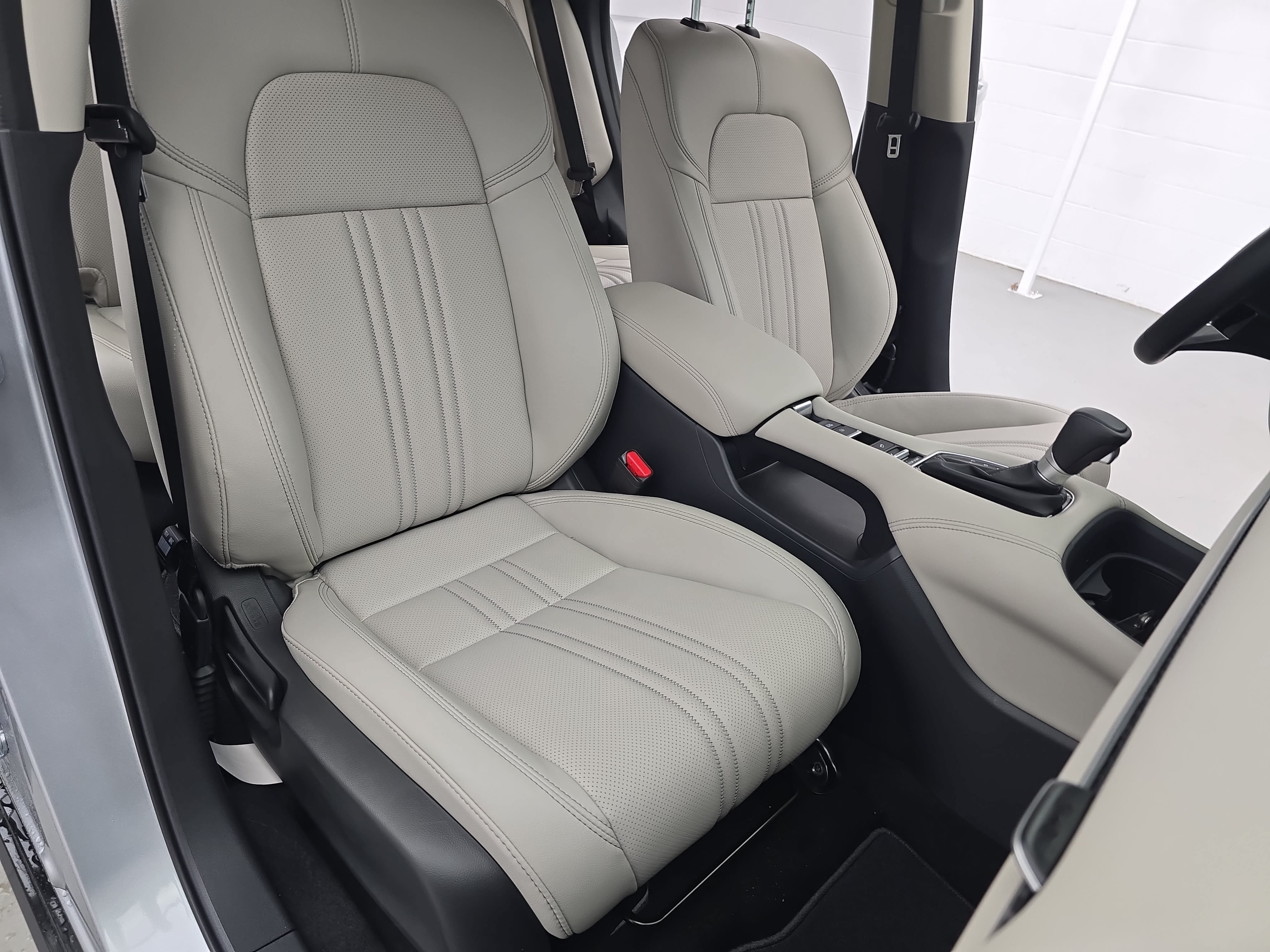New 2027 Honda HR-V EX-L image 10