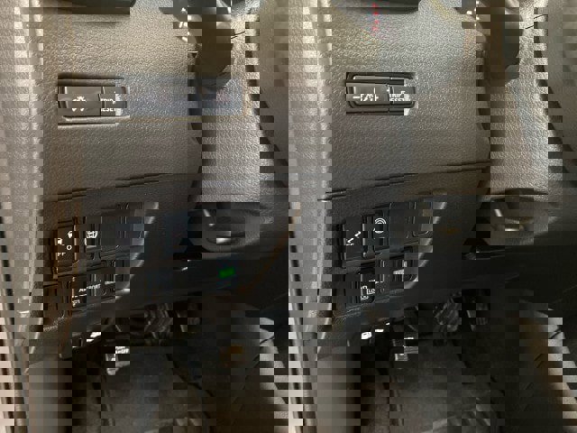 Used 2020 Nissan Rogue Sport S w/ Appearance Package image 18