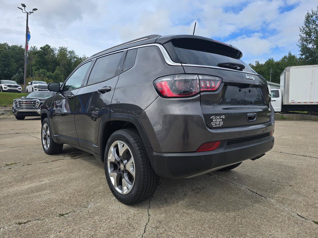 Used 2021 Jeep Compass Limited w/ Elite Interior Group AWD/4WD image 5