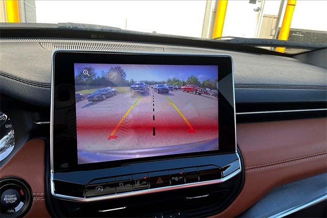 Certified 2023 Jeep Compass Limited image 21