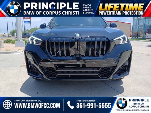 New 2026 BMW X1 xDrive28i w/ Technology Package AWD/4WD image 3