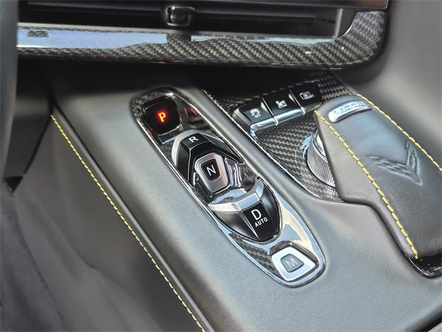 Used 2021 Chevrolet Corvette Stingray Premium Cpe w/ Z51 Performance Package image 32