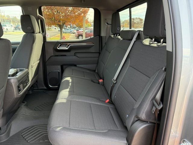 New 2026 Chevrolet Silverado 1500 LT Trail Boss w/ Convenience Package II image 19