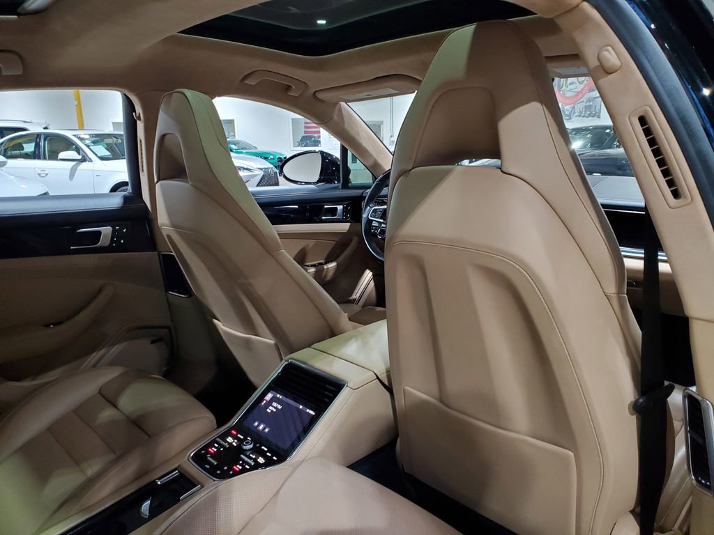Used 2018 Porsche Panamera Turbo image 21