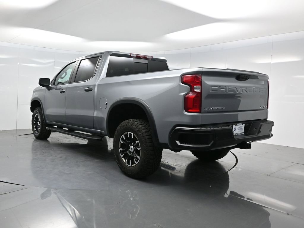 Used 2024 Chevrolet Silverado 1500 ZR2 w/ Technology Package image 5