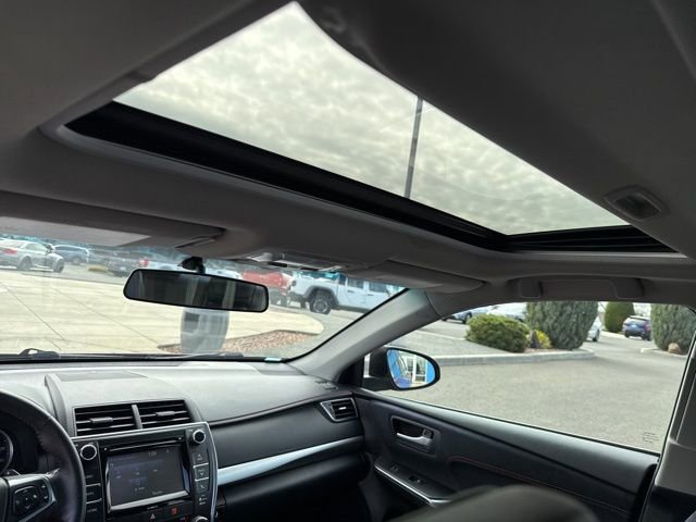 Used 2017 Toyota Camry XSE w/ Moonroof Package FWD image 22