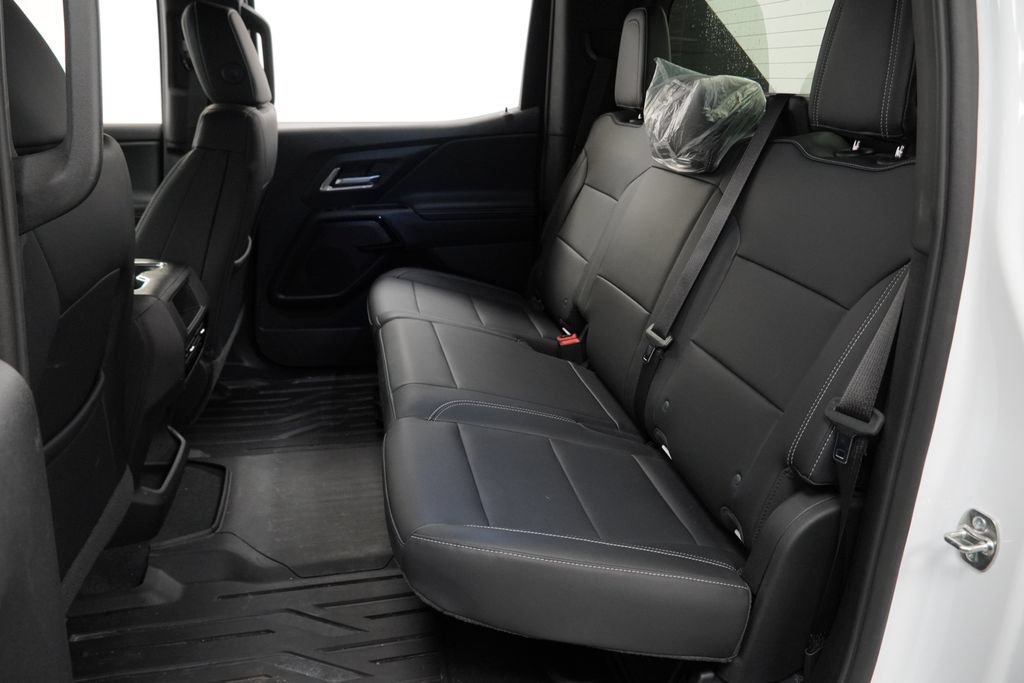 New 2026 Chevrolet Silverado EV LT AWD/4WD image 11