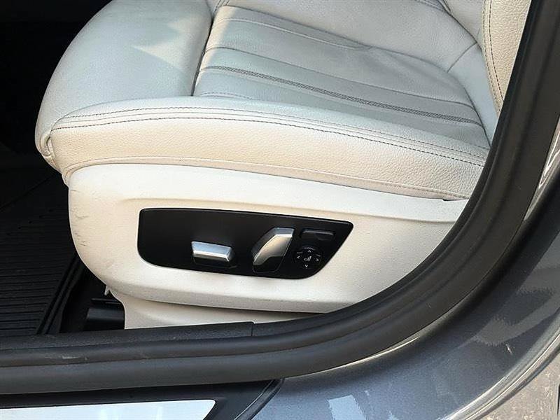 Used 2017 BMW 530i RWD image 18