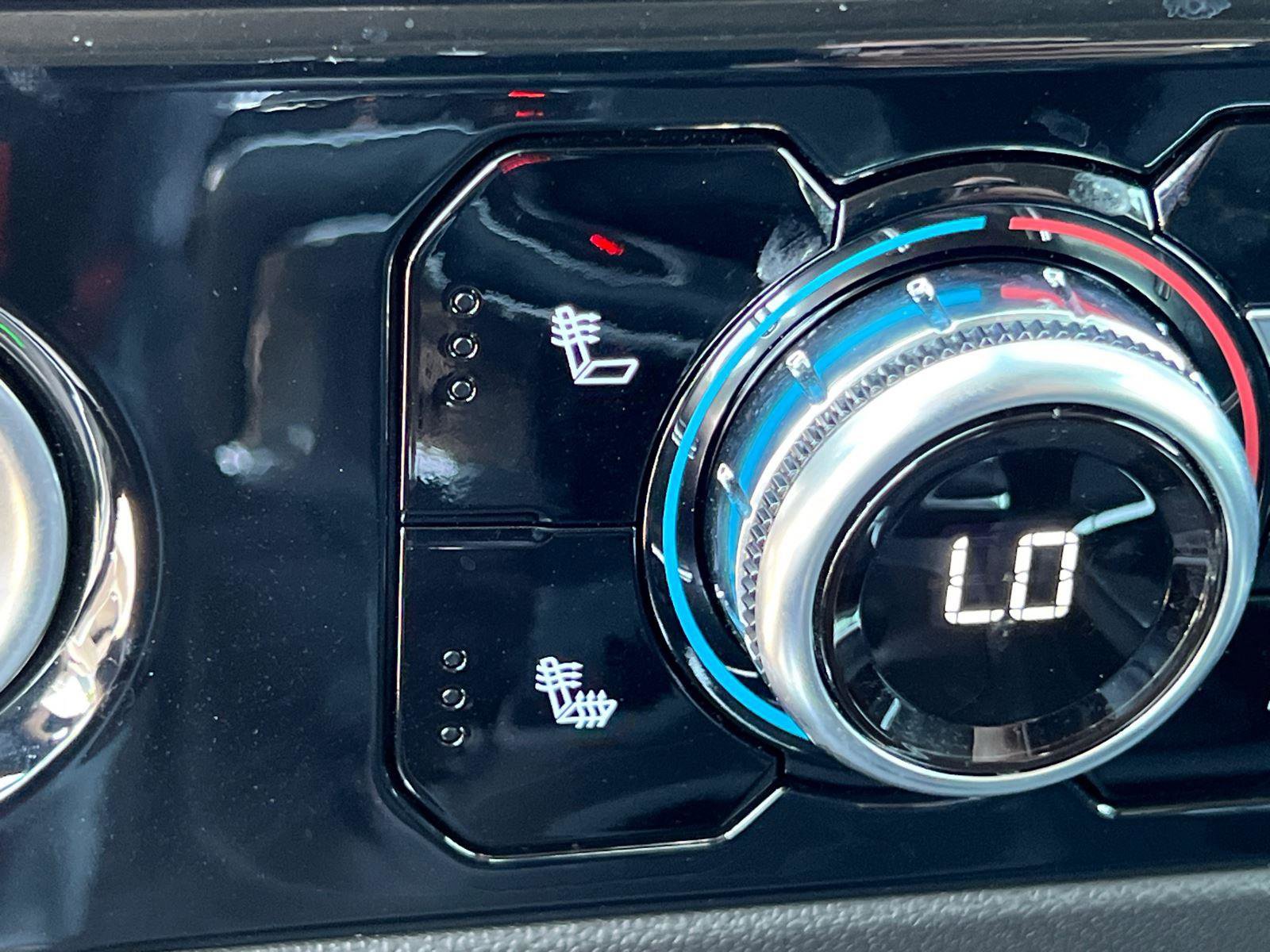 Used 2024 GMC Sierra 1500 Elevation AWD/4WD image 29