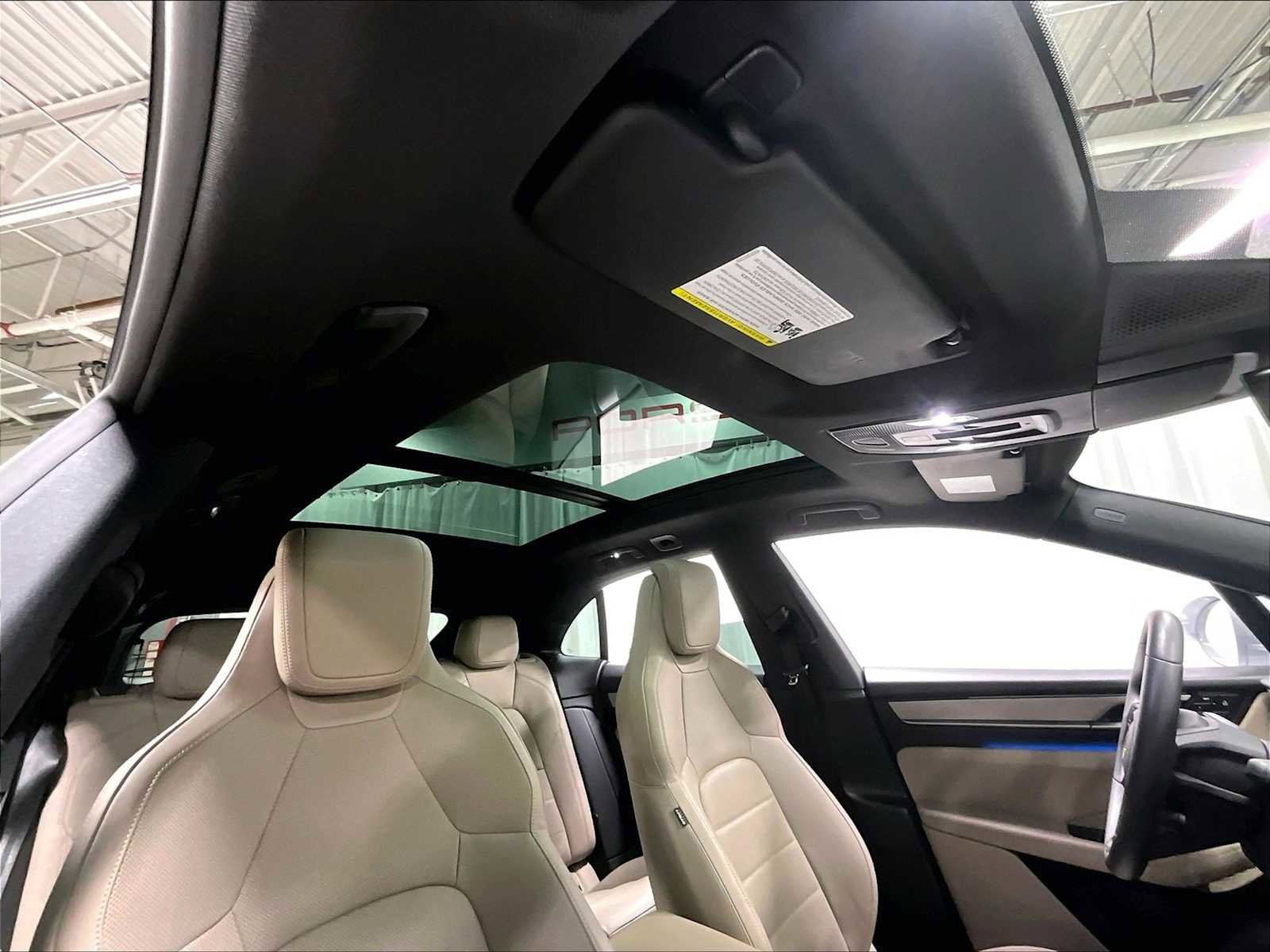 Used 2024 Porsche Macan 4 Electric image 27