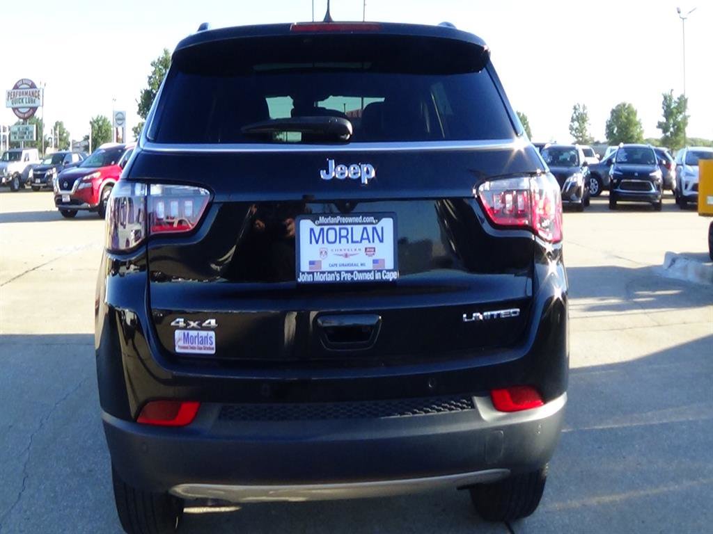 Used 2024 Jeep Compass Limited w/ Sun and Sound Group image 7