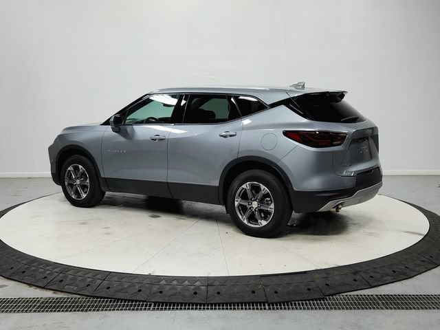 Used 2025 Chevrolet Blazer LT FWD image 6