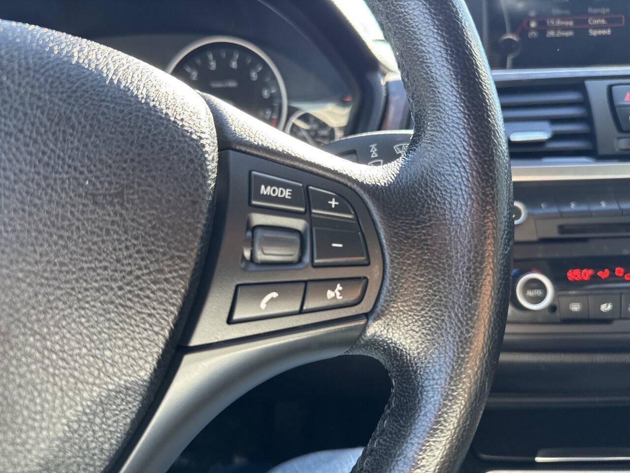 Used 2013 BMW 328i Sedan RWD image 34