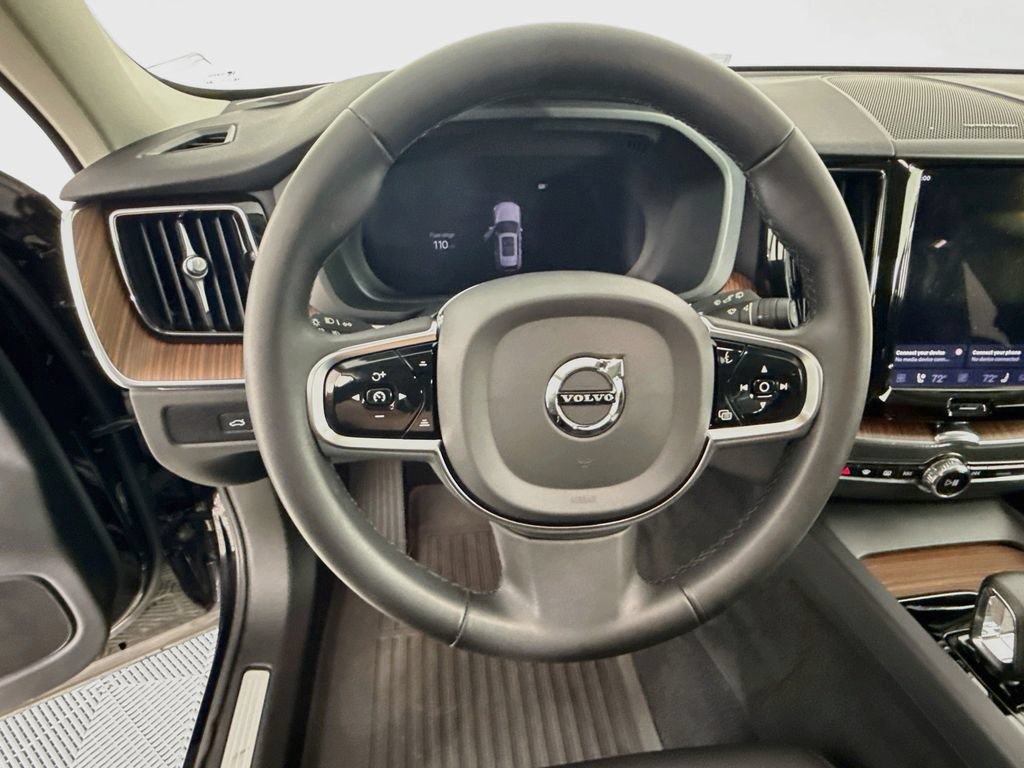 Used 2024 Volvo XC60 B5 Plus w/ Protection Package Premier AWD/4WD image 12