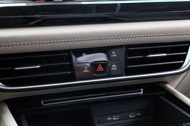 New 2026 Volkswagen Atlas SE image 17