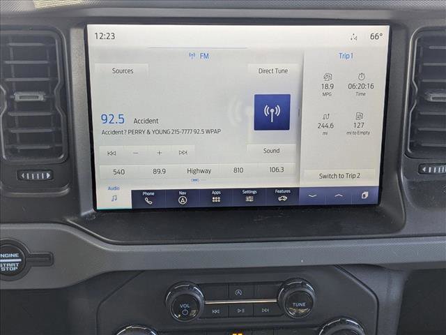 Used 2023 Ford Bronco Everglades image 14