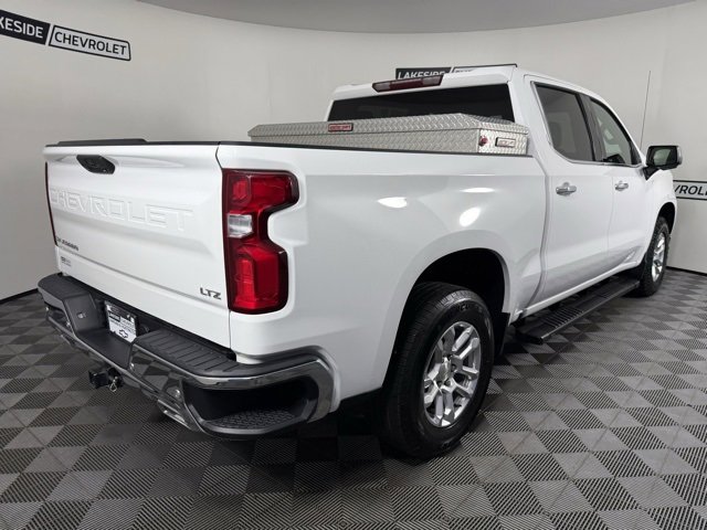 Used 2022 Chevrolet Silverado 1500 LTZ w/ Z71 Off-Road Package image 6