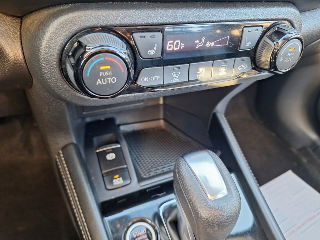 Used 2024 Nissan Kicks SR w/ SR Premium Package image 14
