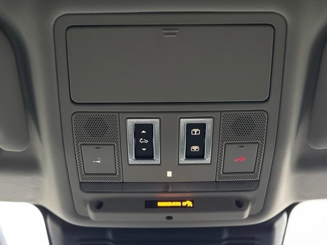 Used 2021 Land Rover Range Rover Evoque S image 92