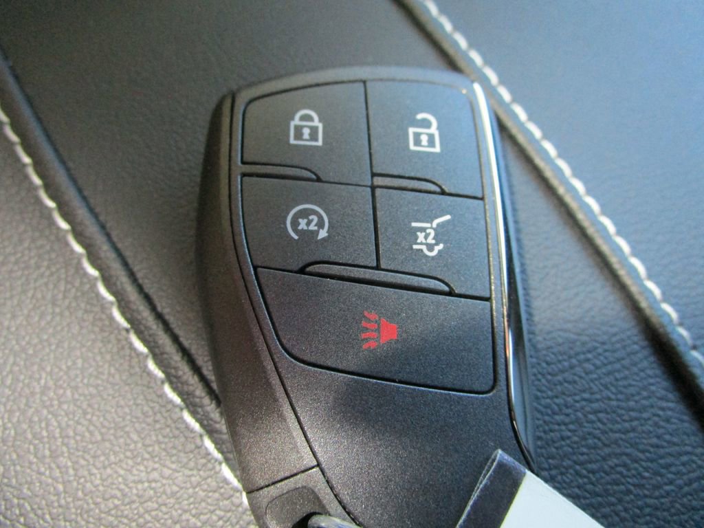 New 2026 Chevrolet Traverse LT w/ Driver Confidence Package image 42