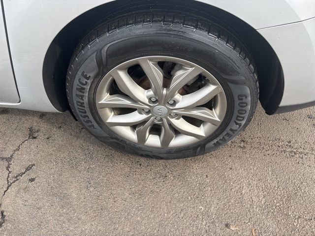 Used 2019 Kia Sedona EX image 42