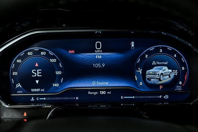 Used 2023 Chevrolet Silverado 1500 RST w/ Z71 Off-Road Package image 16