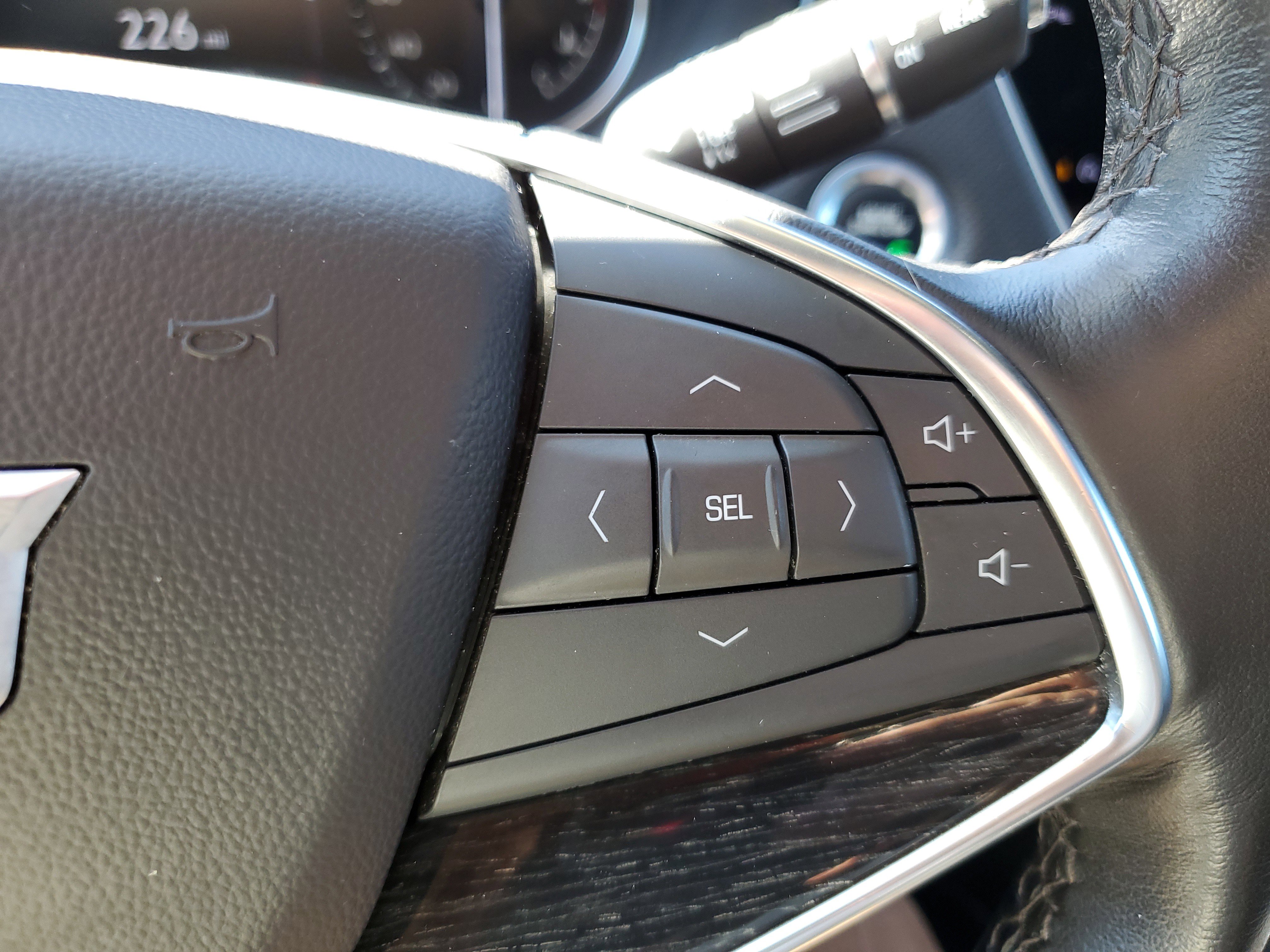 Certified 2023 Cadillac XT5 Premium Luxury image 19