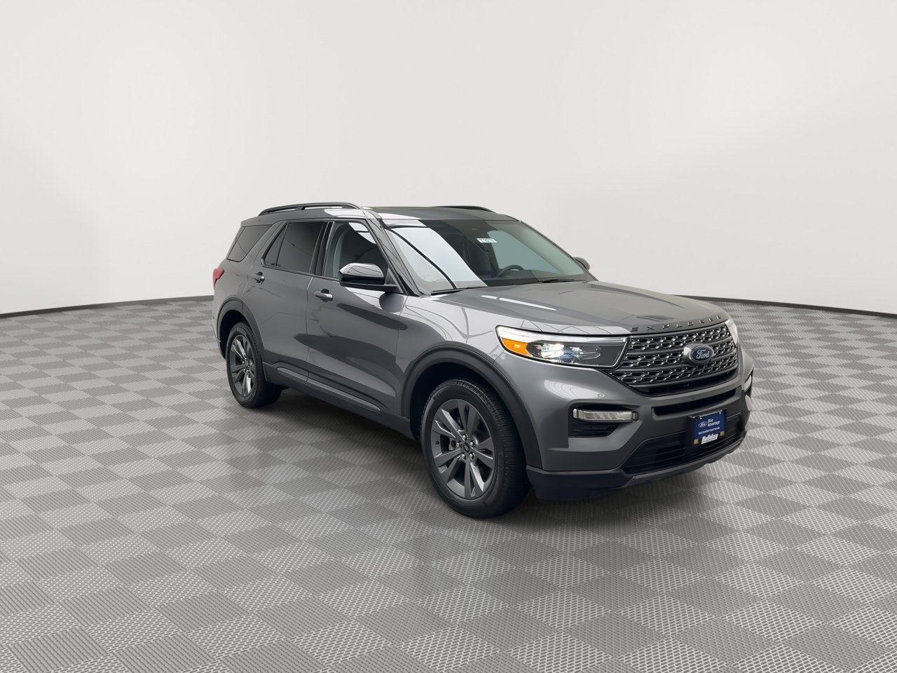 Certified 2023 Ford Explorer XLT w/ XLT Sport Appearance Package AWD/4WD image 38