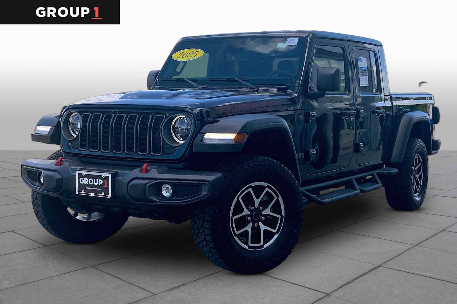 Used 2025 Jeep Gladiator Rubicon w/ Convenience Group AWD/4WD video 1