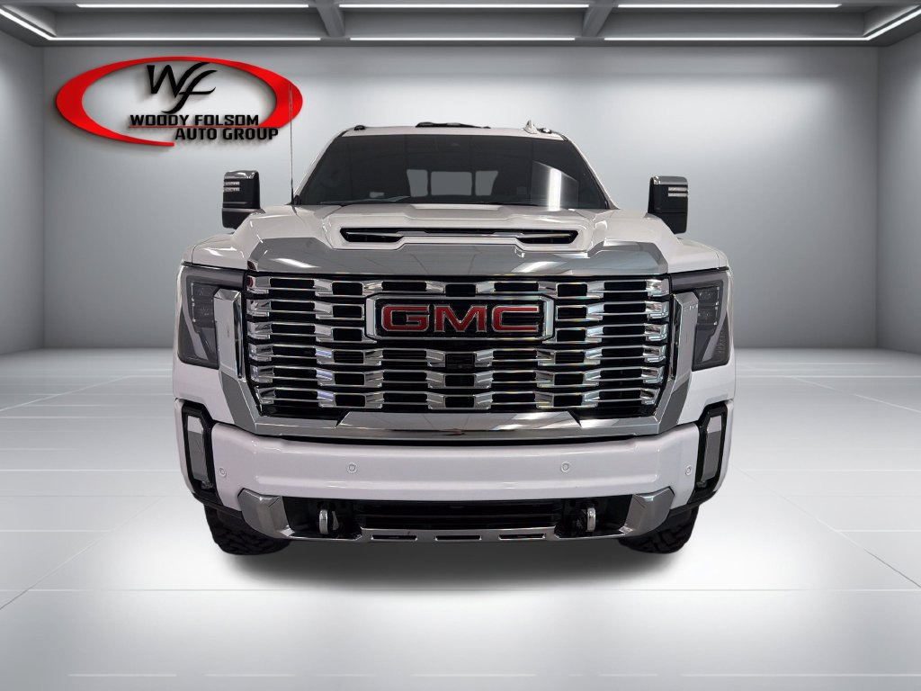 Used 2024 GMC Sierra 2500 Denali w/ Denali Reserve Package AWD/4WD image 2
