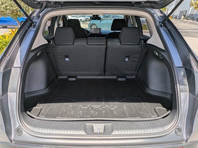 Used 2025 Honda HR-V LX image 12