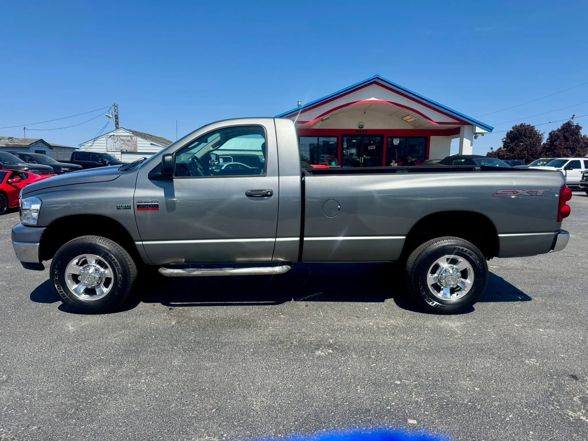 Used 2008 Dodge Ram 2500 Truck ST AWD/4WD image 2