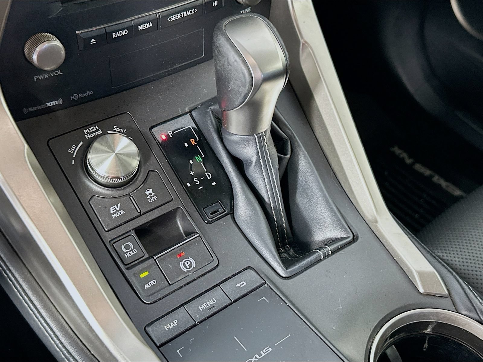 Used 2020 Lexus NX 300h AWD w/ Premium Package image 17