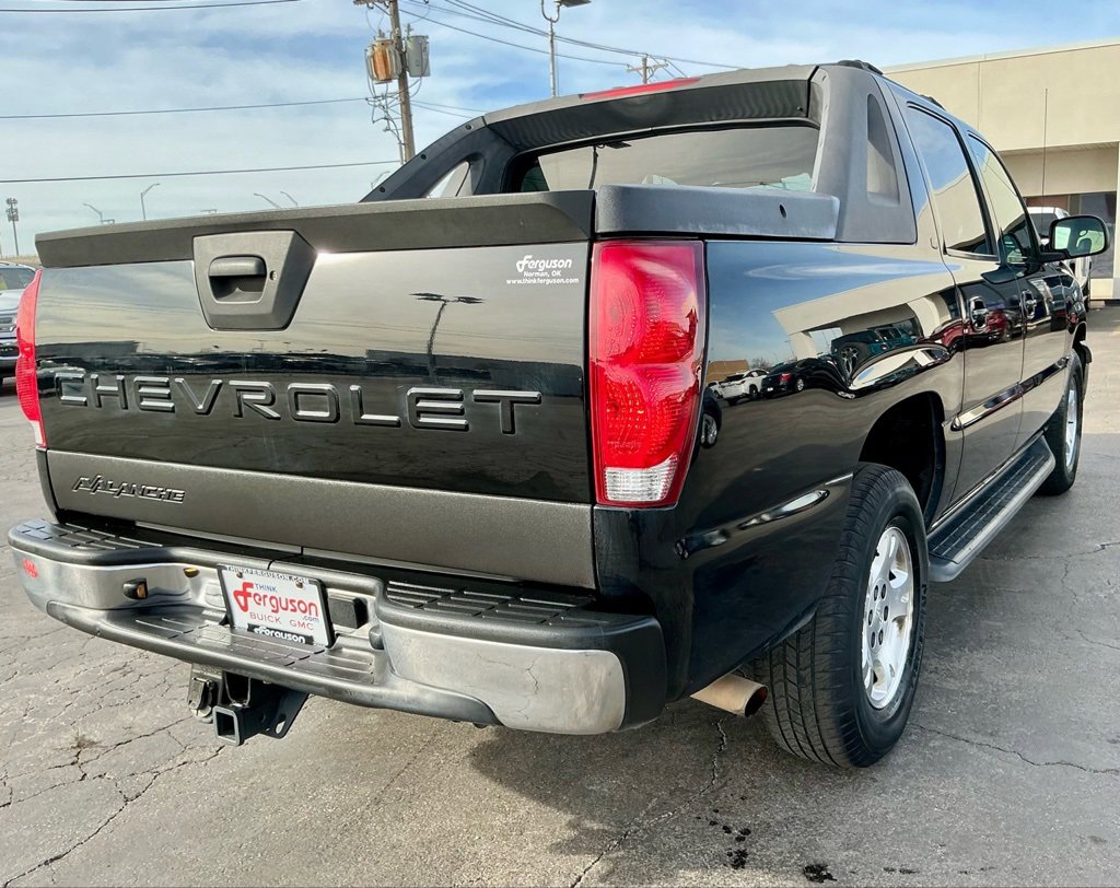Used 2005 Chevrolet Avalanche Z66 w/ Sun And Sound Package image 19