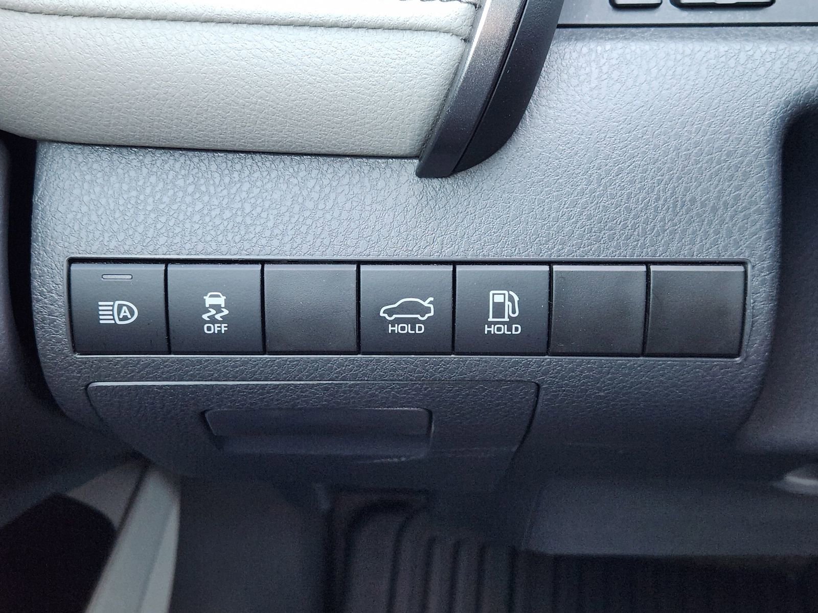 Used 2023 Toyota Camry SE image 26