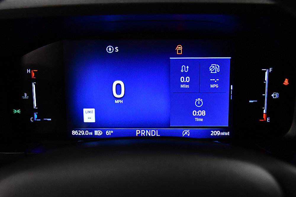 Used 2025 Ford Maverick Lariat w/ 4K Tow Package AWD/4WD image 16