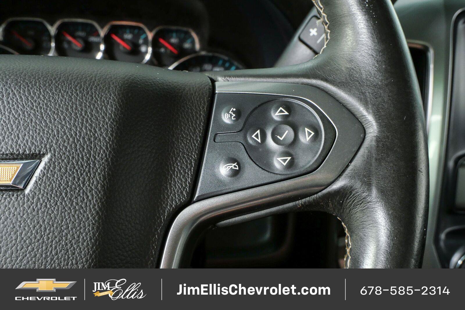 Used 2017 Chevrolet Silverado 1500 LT w/ All Star Edition AWD/4WD image 11