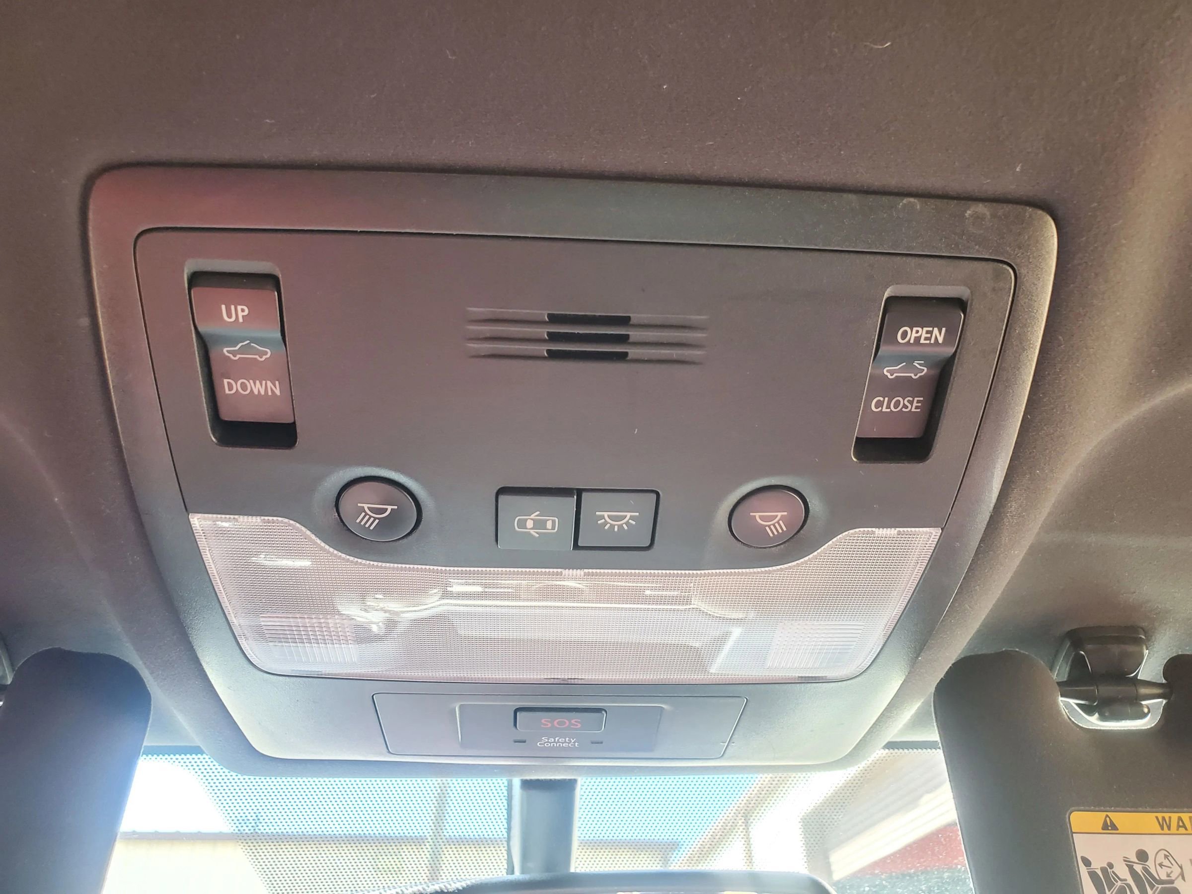 Used 2016 Lexus IS 200t RWD image 36