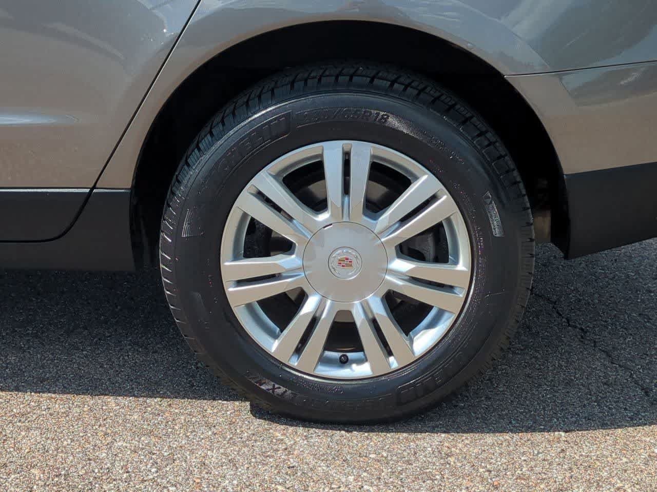 Used 2012 Cadillac SRX Luxury AWD/4WD image 13