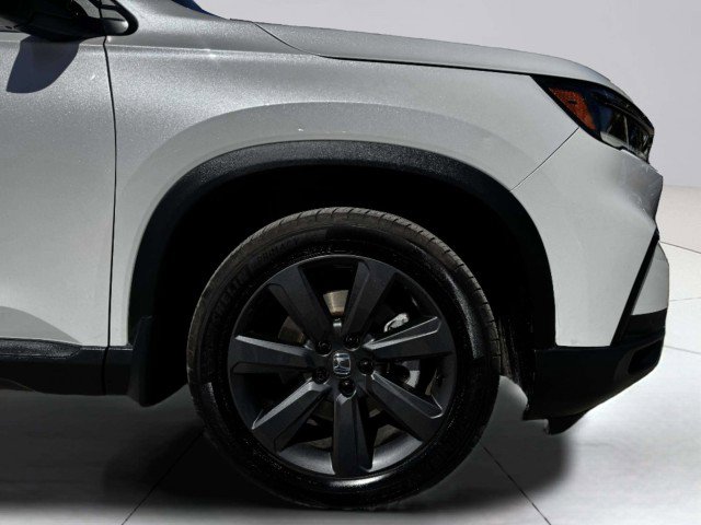 Used 2023 Honda Pilot Sport image 63