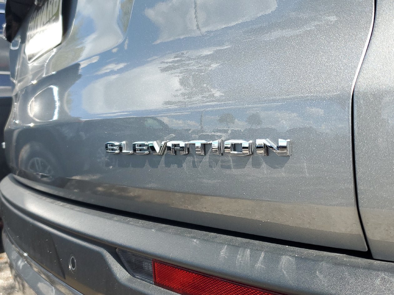 New 2026 GMC Acadia Elevation w/ Elevation Premium Package FWD image 9