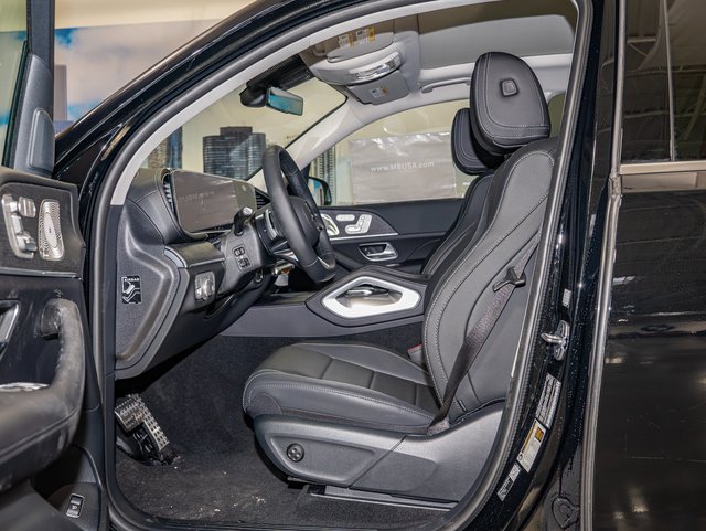 Used 2026 Mercedes-Benz GLS 450 4MATIC image 20
