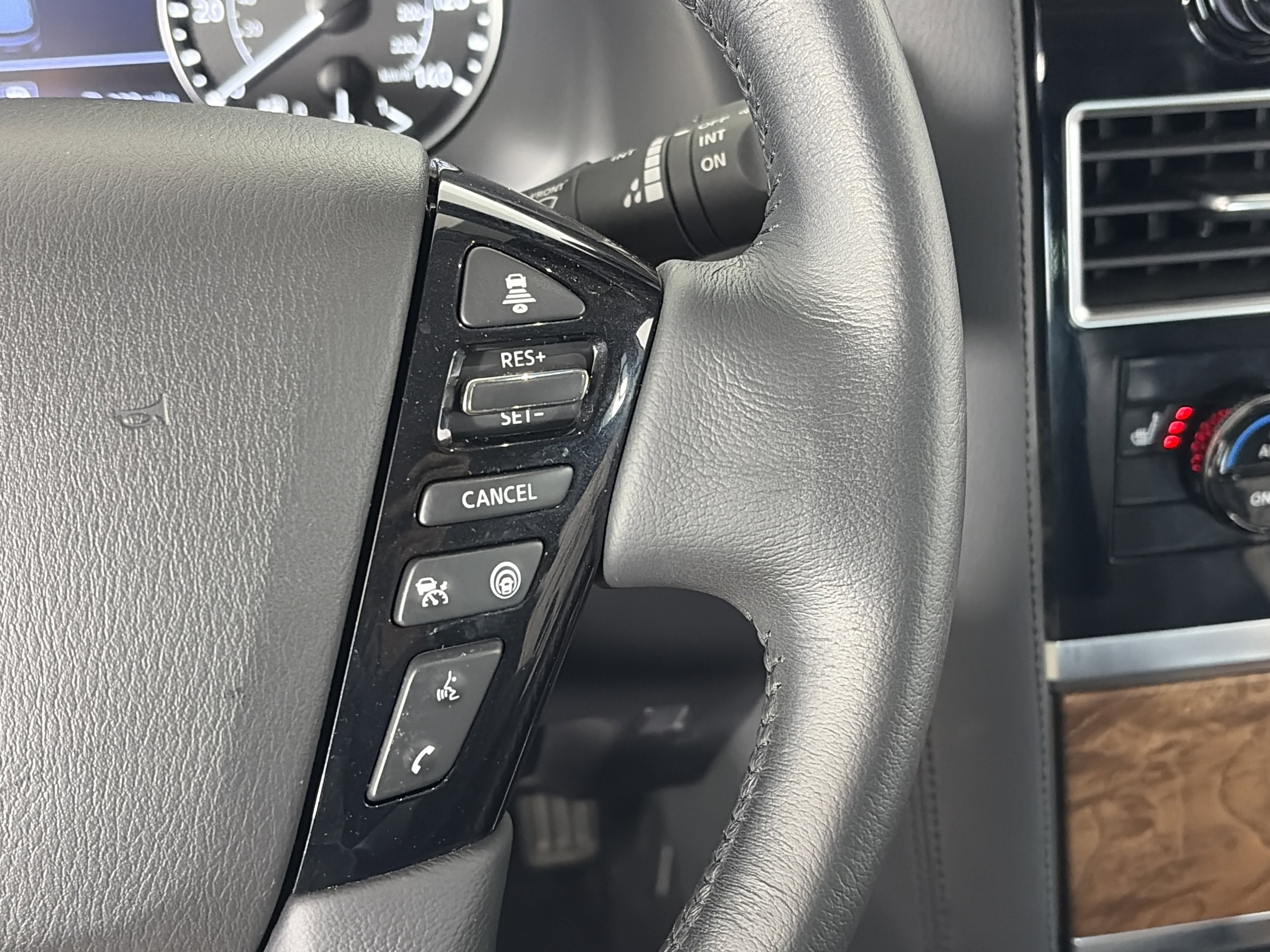 Certified 2023 Nissan Armada SL w/ Captain's Chairs Package image 34