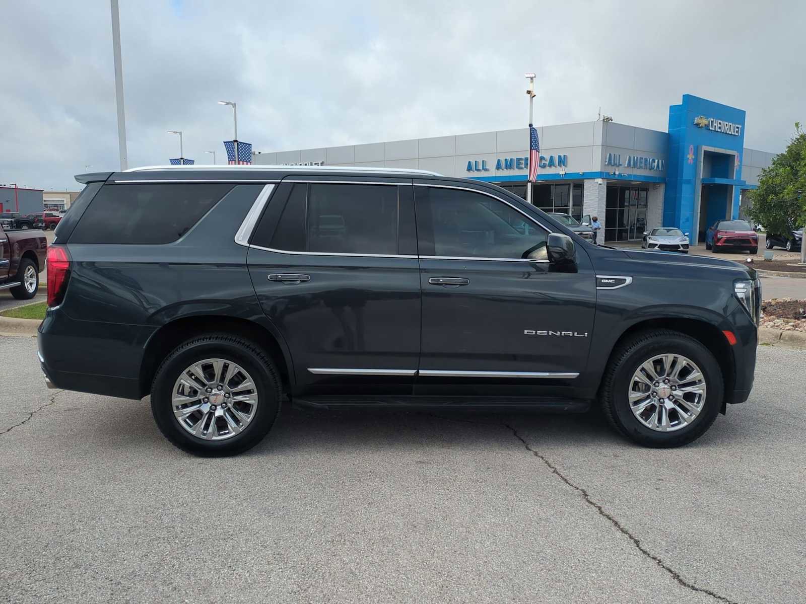 Used 2022 GMC Yukon Denali image 9